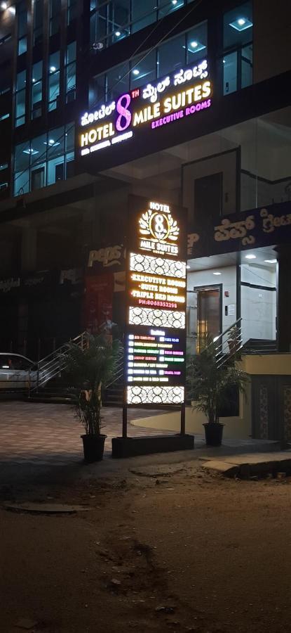 Hotel 8Th Mile Suites Bangalore Exterior foto